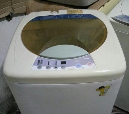 低价出售各种品牌二手全自动洗衣机出租房专配